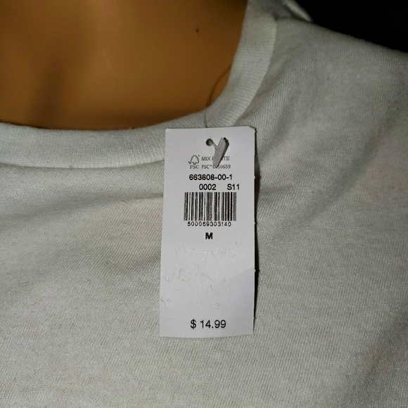 Old Navy Short Sleeve Graphic Tee "Vote" - Picture 3 of 3